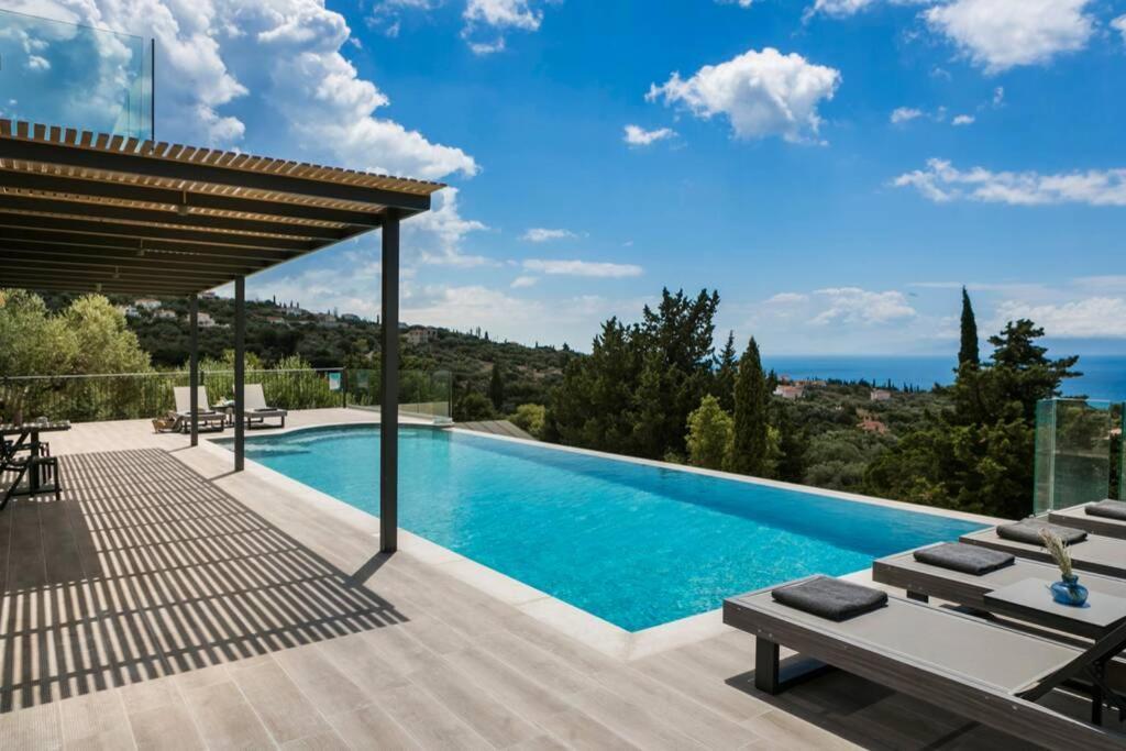 Color Villas-New Villa Green At Trapezaki With Private Pool Mousata Eksteriør bilde
