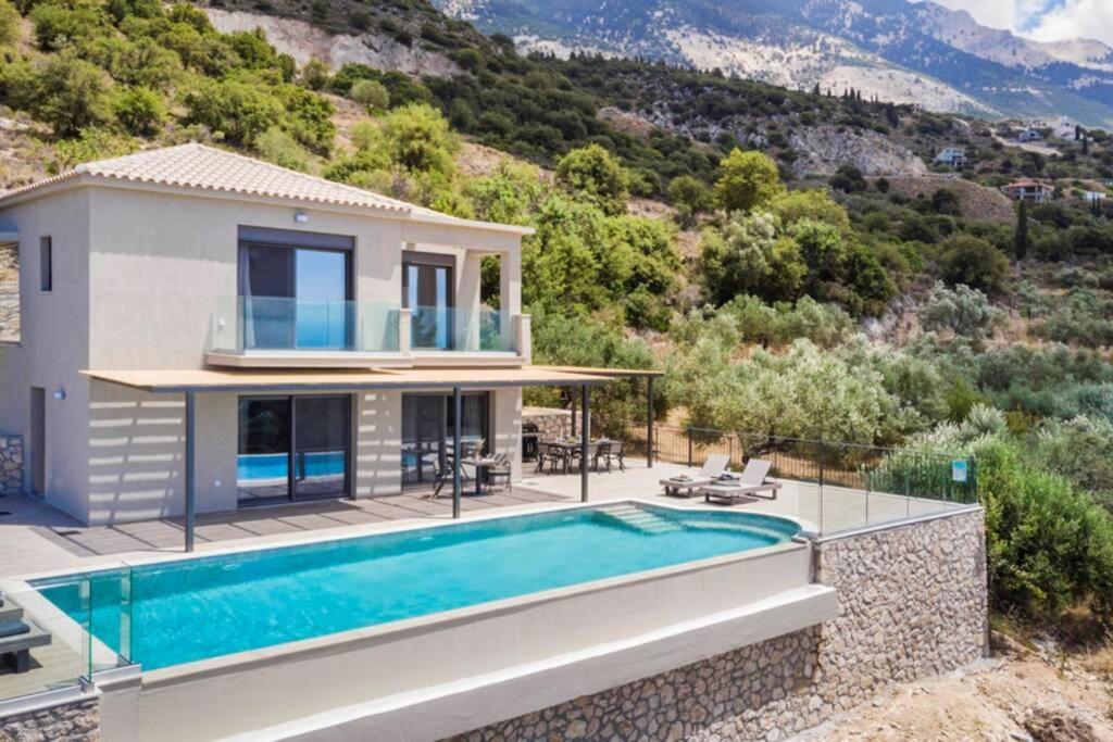 Color Villas-New Villa Green At Trapezaki With Private Pool Mousata Eksteriør bilde